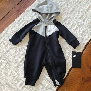 NWT Nike Newborn Track Suit